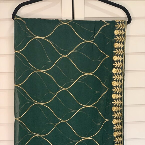 NWT - House of Indya Green Sequin Thread Embroidered Silk Lehenga Set - Size L - Picture 6 of 16